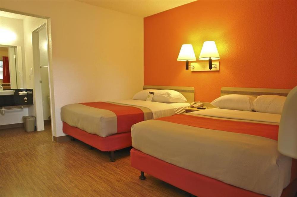 Motel 6-Wheat Ridge, Co - West - Denver North Room photo